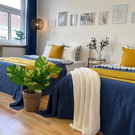 Home Away From Home Wenen Buitenkant foto